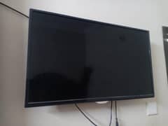 LED for sale 10/10 condition