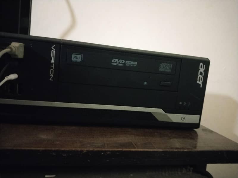 Acer core i3 6th gen 8 gb Ram ddr4 2