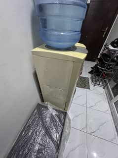 Sg water dispenser