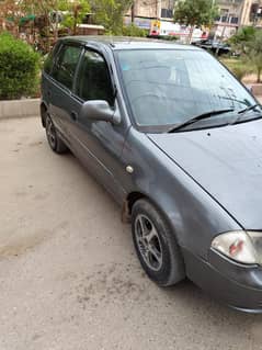 Suzuki cultus 2010 karak gari hay . . . 3 PC touchup hain Baki geniun ha