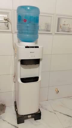ORient dispenser