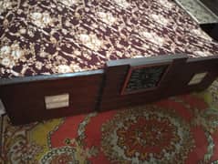 bed dressing Syed table