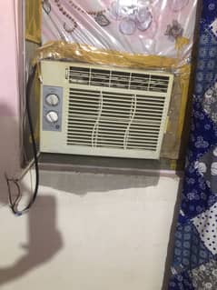 Windo ac he achi cooling krta he koi b folt ni he