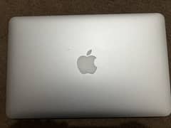 Apple MacBook