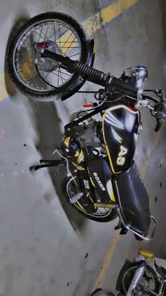 125