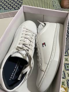 Tommy Hilfiger Men's TMBRECON Sneaker, White,