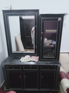 Doublebed+matress+dressing table+side table+single sofa