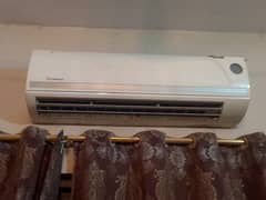 Dawlance 1.5 Ton AC Urgent sale