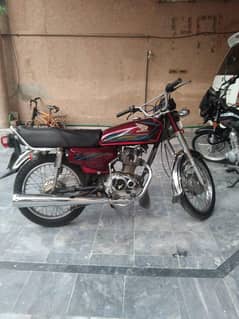 Road Prince 125