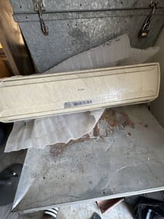 Haier AC with changhong outer 1.5 ton