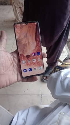 oppo f17 8+4/128 penal cheng koi falt nhin damand 18k