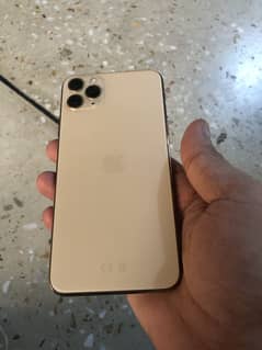 iPhone 11pro max 256gb pta approved