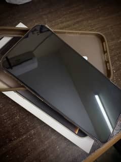 Iphone 16 Pro Max - 256 GB Desert Gold