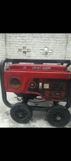 3500 kv JD japane Genatar Hai  10/10 Condition Hai Koi Kam nai Hai A