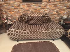Unique Italian Dewan Akrothi Furniture