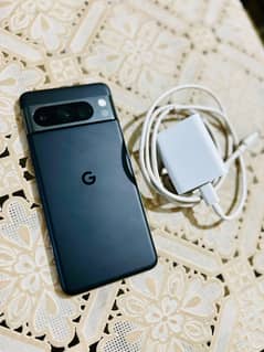 Google Pixel 8 Pro
