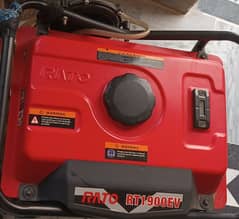 1000 wat ka generator hai petrol aur gas per chalta hai full new hai