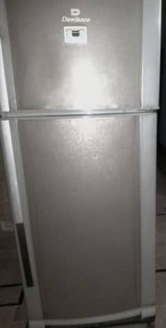 dawlance running condition fridge for sale