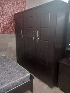 Bed Set with Wardrobe & Dressing Table – Great Condition!