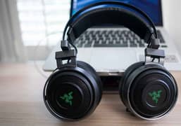 Razer nari headset with haptic option