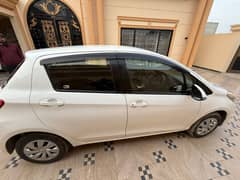 Toyota Vitz 2022/23 2025 register