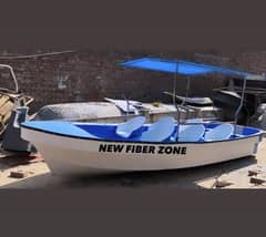 Fiberglass 15ft boat with roof and 06 chairs