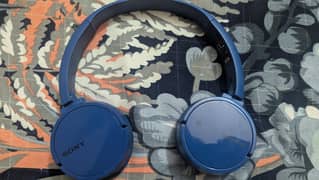 Sony WH-CH500 wireless headphones