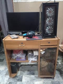 Computer trolly and normal size rack