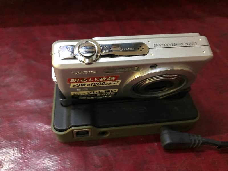 Casio Exilim 14.1 mp Digital Camera working condition 5