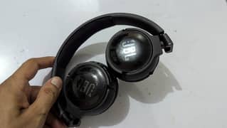jbl Bass boost 660 headphones Bluetooth speaker wireless