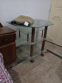 Tv stand on wheel