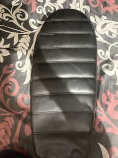 Cafe racer seat