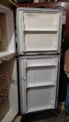 Wawes Refrigerator For Sale