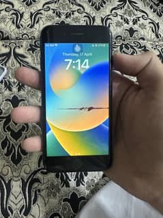 iPhone 8