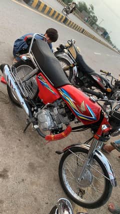 CG 125 2018 Model punjab namber full ok de 0/3/2/5/8/7/4/8/9/5/4