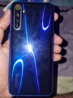 realme xt