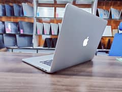 Apple Macbook Pro Core i7 2015 2GB Dedicated Card A1398 like new