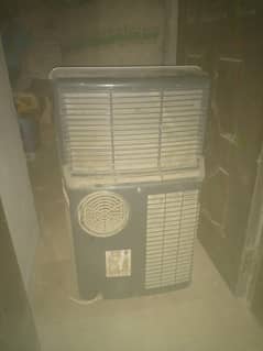 bilkul ok hai ya ac 10by9 condition