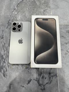 iphone 15 pro max/Factory unlock (Not JV)
