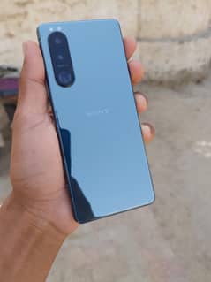 Gaming and cemra phone Xperia 5 mark 3