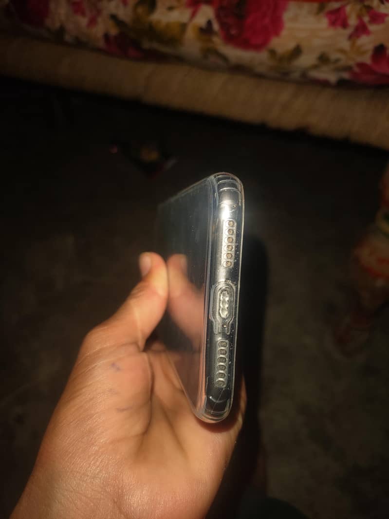 iPhone 11 exchange with android 7