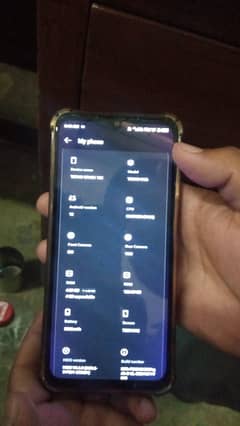 4+4gb ram extendeble 128 gb ram