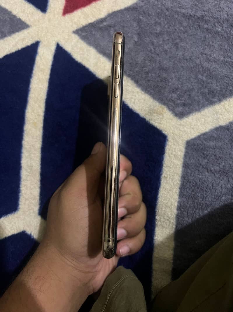 Iphone XS MAX memory 256GB Pta approve with box 5