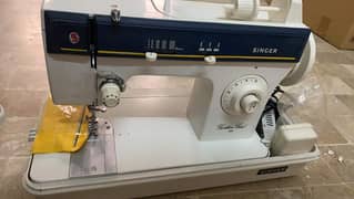 singer sewing machine jo embroidery wgaera bhi karti ha