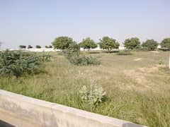 400 Yards Plot West Open , Wide Road . . .