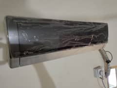 AC Split (Inverter)  1 ton Gree, Model No. 12CITH2G