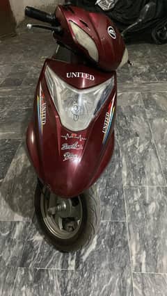 United scooty 100cc model 2021