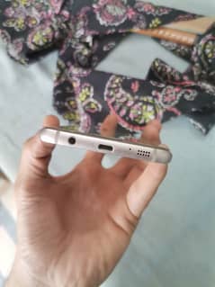 smanamaung s7 edge