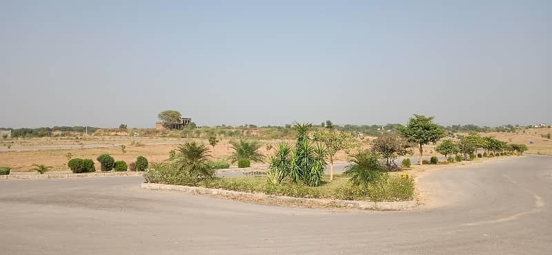 P Block Prime Location 7 Marla Plot Available For Sale 4