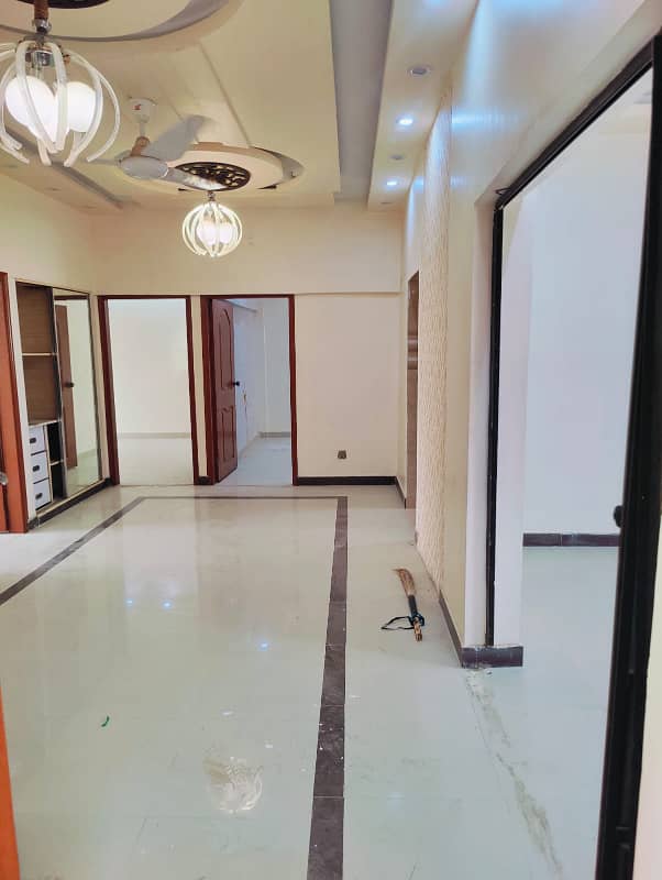 A Well-Maintained And Inviting Apartment In The Heart Of Gulshan-E-Iqbal For Sell (Near Nipa Chowrangi) Opt Chase Value 11